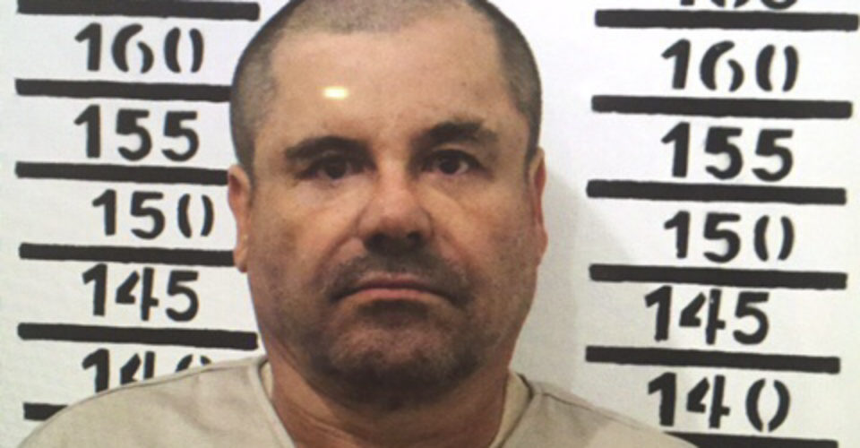 MÉXICO, D.F., 11ENERO2016.- Imagen de la ficha de Joaquín Guzmán Loera, El Chapo, que fue publicada este lunes por autoridades del penal del Altiplano, en el Estado de México, tras su recaptura el pasado 8 de enero en Los Mochis, Sinaloa. Bajo la ficha 3870-AJ-08-01-16, el líder del Cártel de Sinaloa luce rapado y sin bigote. FOTO: CUARTOSCURO.COM